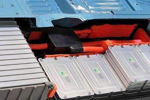 无锡惠山艾佩斯铁锂电池回收-高价铅酸蓄电池回收